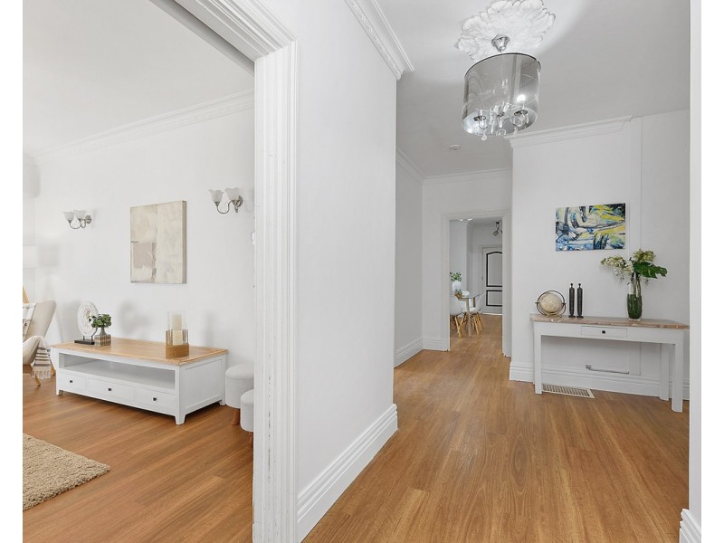 413 Ballarat Road, Sunshine VIC 3020