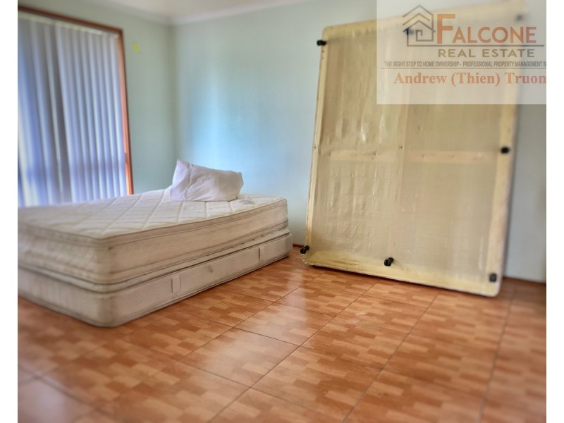 25 Kurung Drive, Kings Park VIC 3021