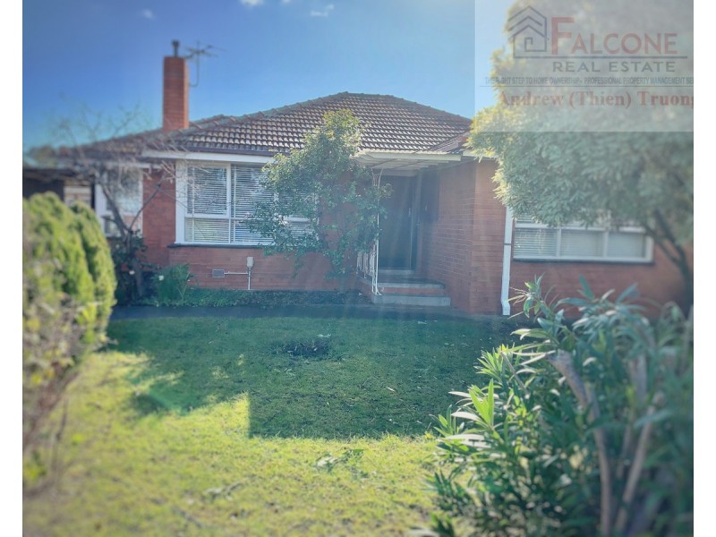 24 Graceburn Grove, St Albans VIC 3021