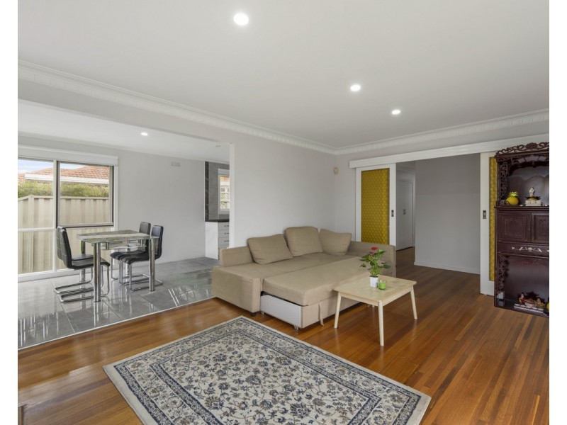 20 Clover Avenue, St Albans VIC 3021