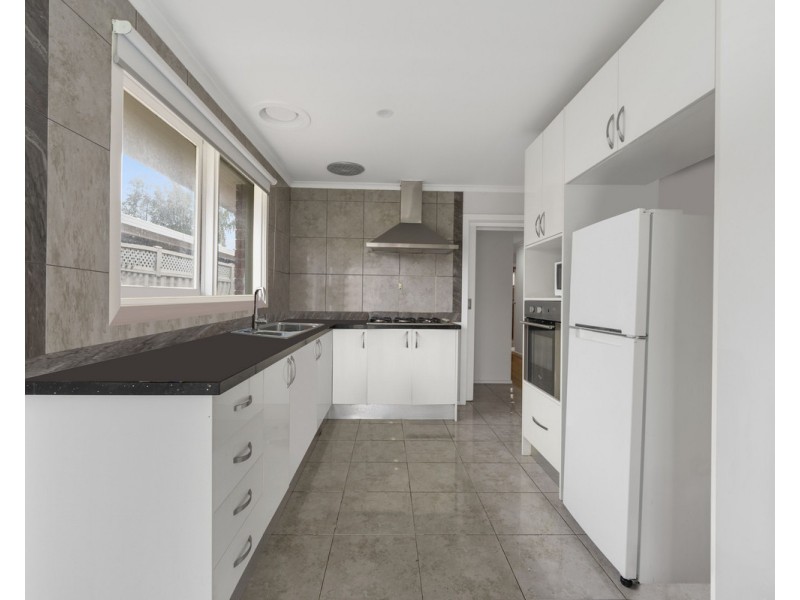 20 Clover Avenue, St Albans VIC 3021