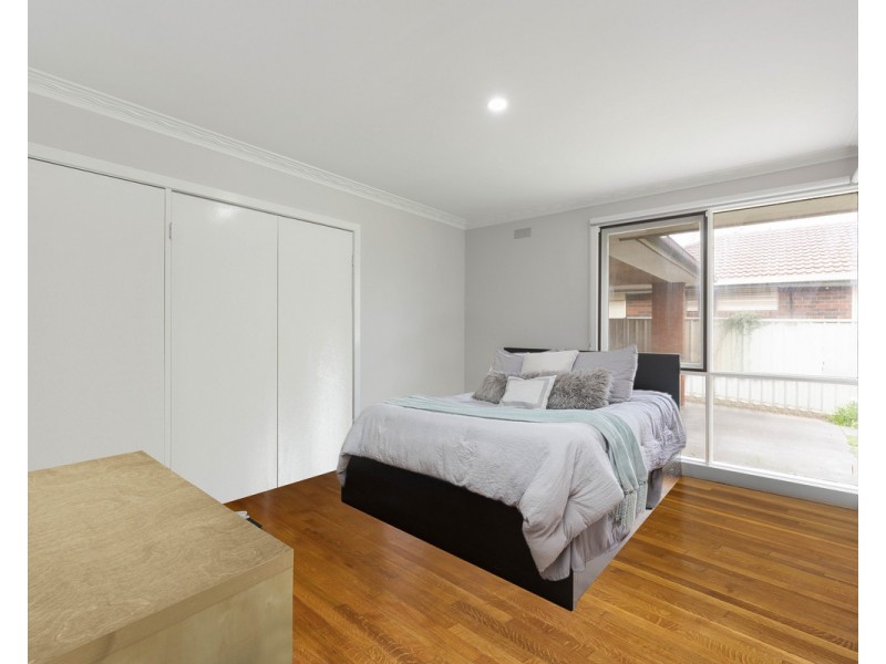 20 Clover Avenue, St Albans VIC 3021