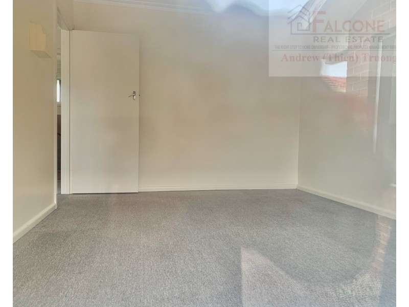 1/37 St Albans Road, St Albans VIC 3021