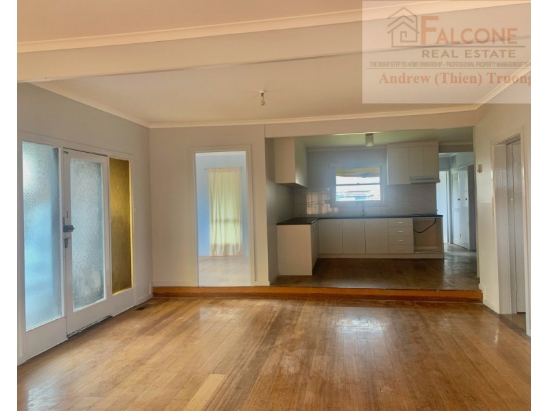 16 George Street, Sunshine VIC 3020