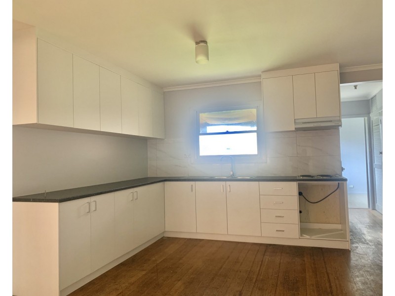 16 George Street, Sunshine VIC 3020