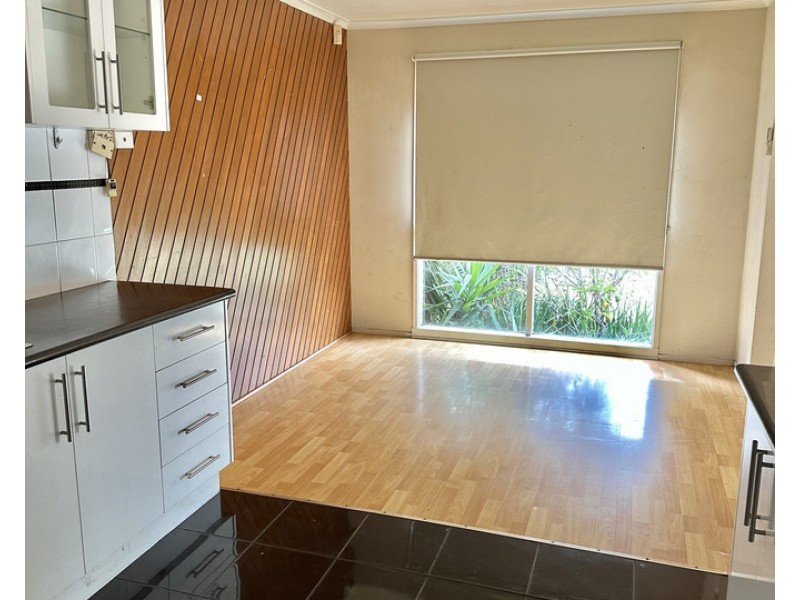 20 Angelique Grove, Albanvale VIC 3021