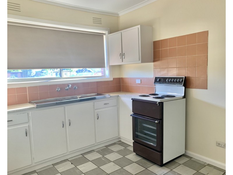 4/37 St Albans Road, St Albans VIC 3021