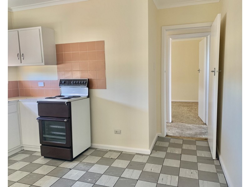 4/37 St Albans Road, St Albans VIC 3021