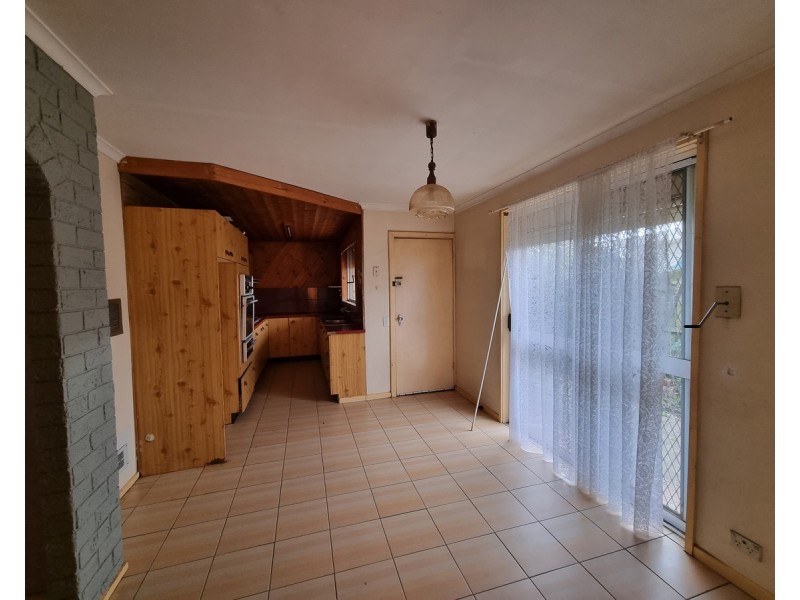 45 Oakwood Road, Albanvale VIC 3021