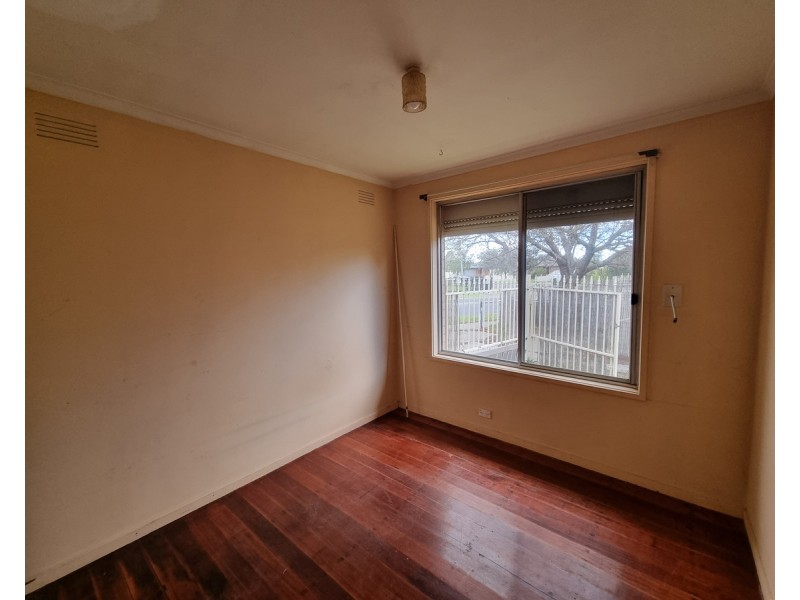 45 Oakwood Road, Albanvale VIC 3021