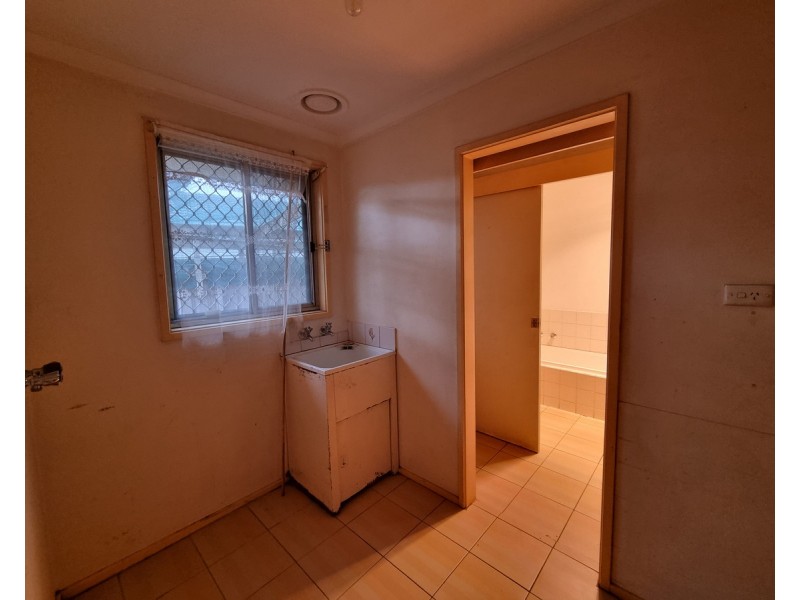 45 Oakwood Road, Albanvale VIC 3021