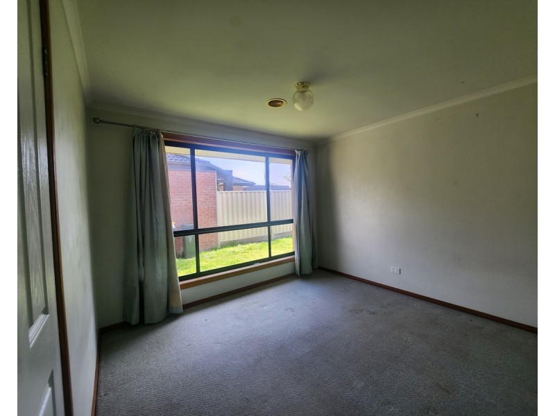 2/99 Power Street, St Albans VIC 3021