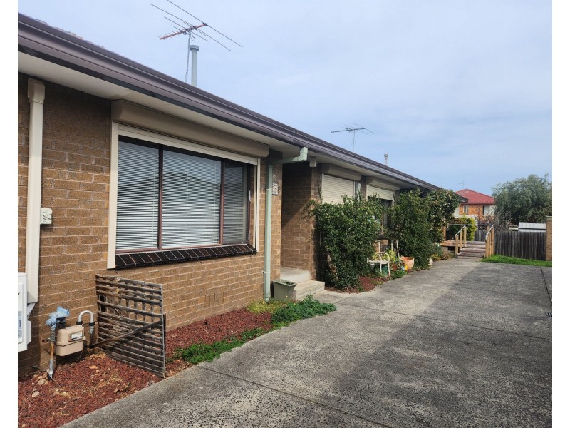 3/13 Adelaide Street, St Albans VIC 3021