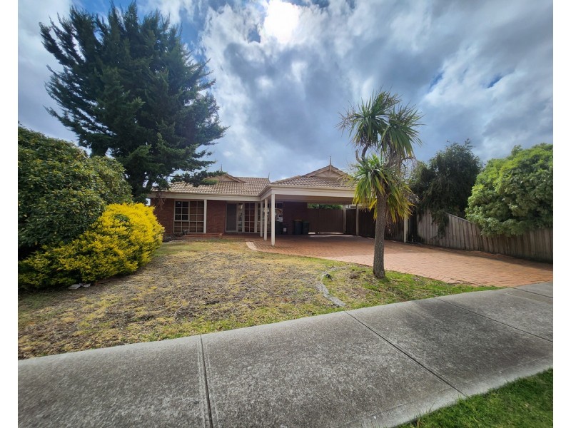 73 Carbine Way, Keilor Downs VIC 3038