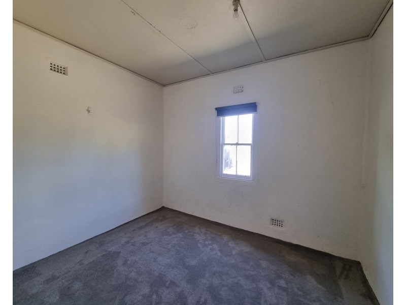 99 Hobson Street, Newport VIC 3015