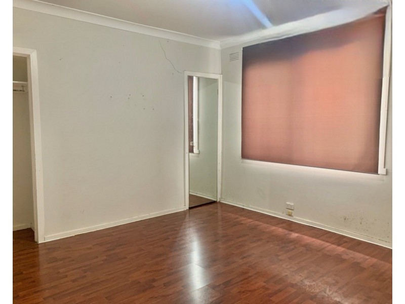 16A George Street, St Albans VIC 3021