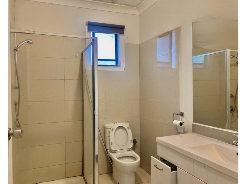 16A George Street, St Albans VIC 3021