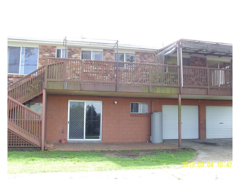 54 Fairview Street, Bega NSW 2550