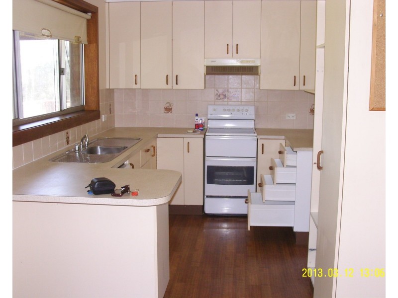 54 Fairview Street, Bega NSW 2550