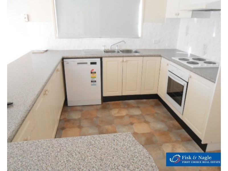 24 Max Slater Drive, Bega NSW 2550
