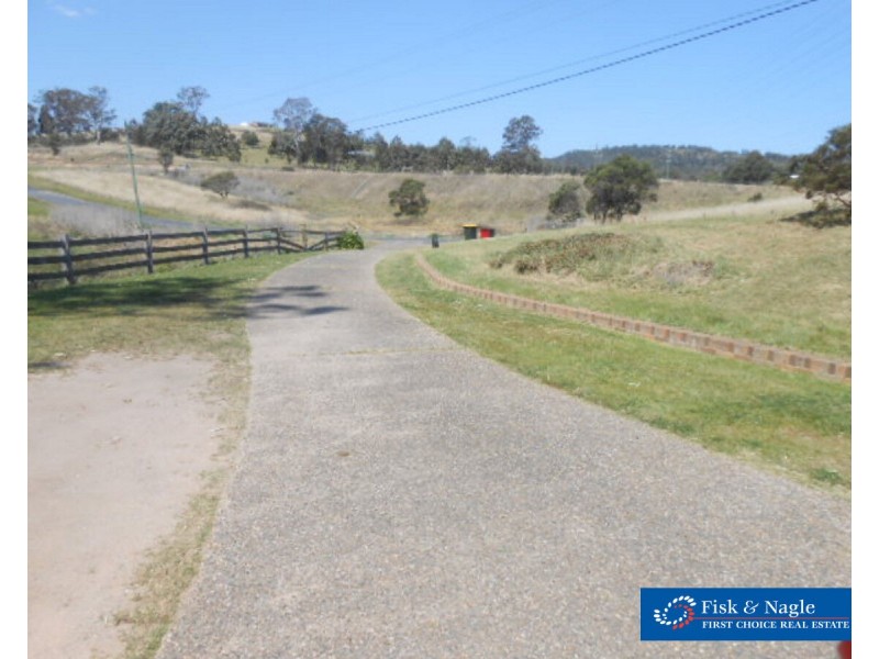 24 Max Slater Drive, Bega NSW 2550