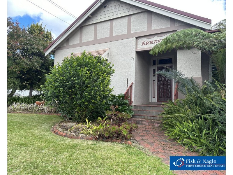71 Parker Street, Bega NSW 2550