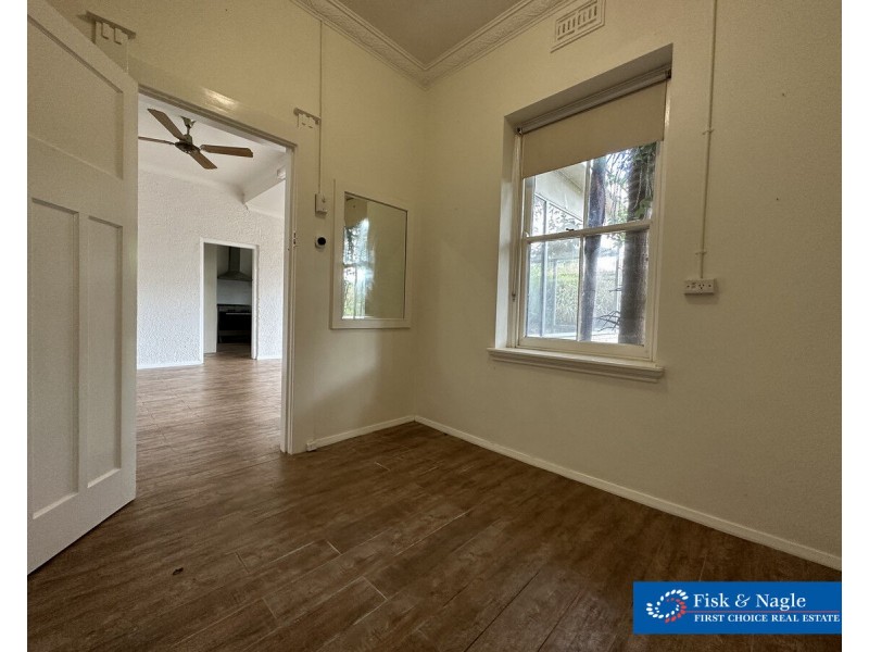 71 Parker Street, Bega NSW 2550