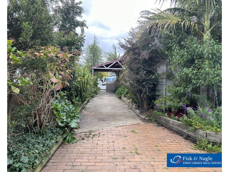 71 Parker Street, Bega NSW 2550