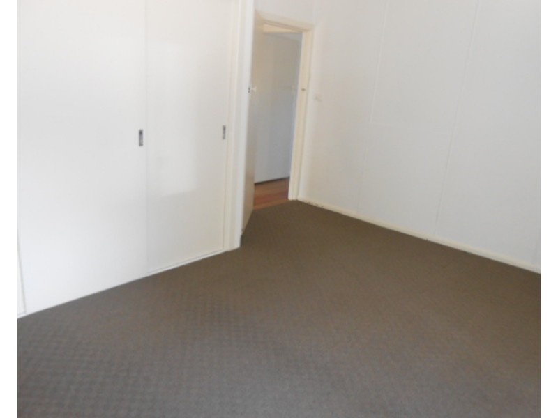 226 Auckland Street, Bega NSW 2550