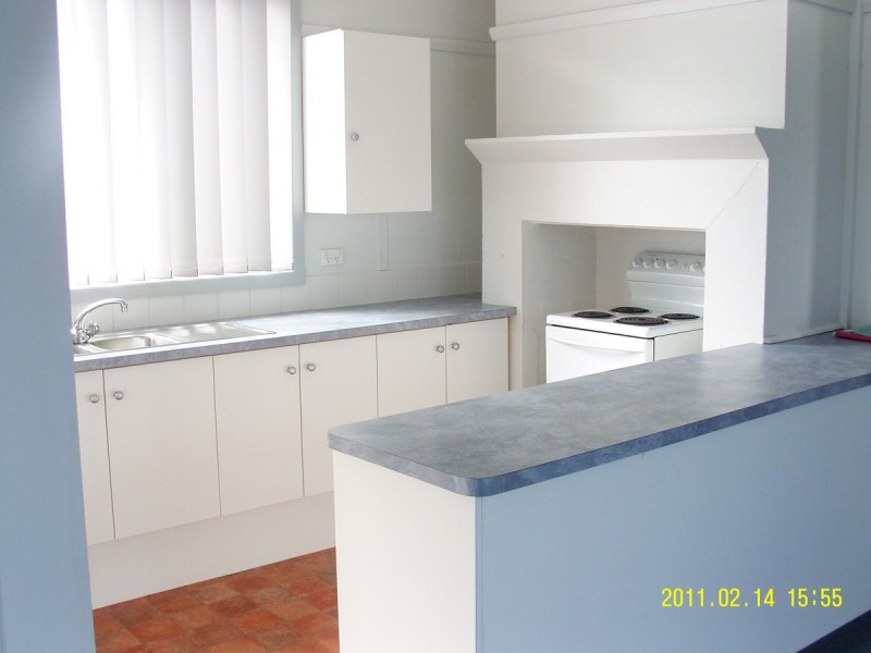 2/11 Little Church Street, Bega NSW 2550