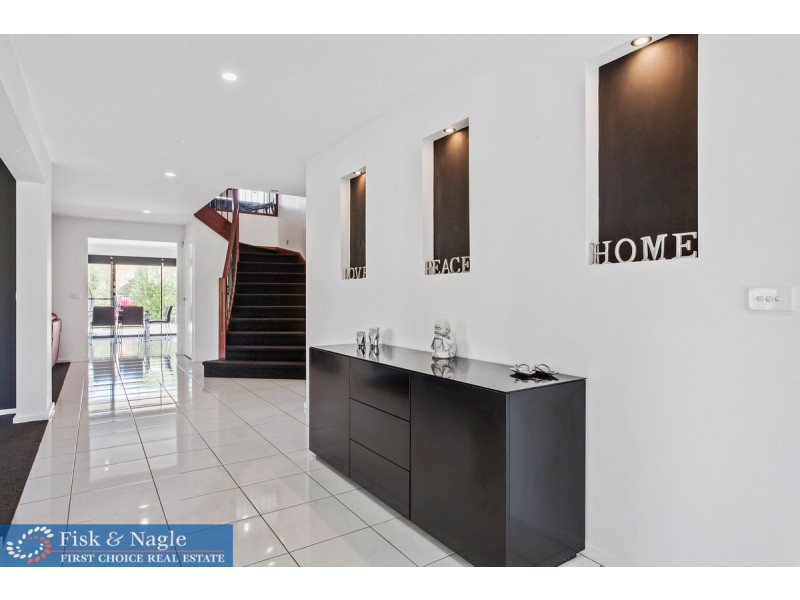 13 Glen Mia Drive, Bega NSW 2550