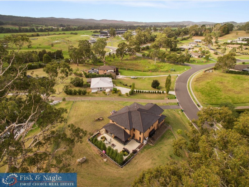 13 Glen Mia Drive, Bega NSW 2550