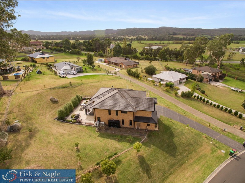 13 Glen Mia Drive, Bega NSW 2550