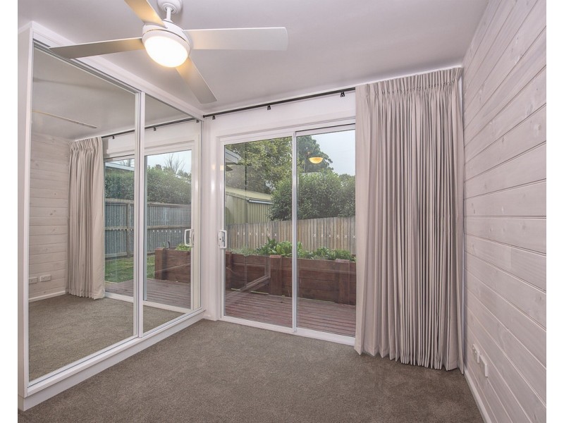15 Gowing Avenue, Bega NSW 2550