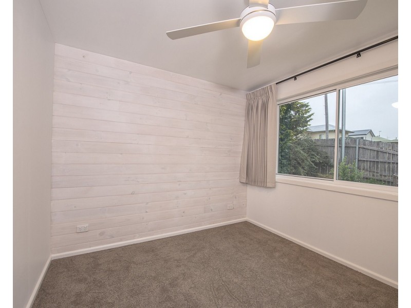 15 Gowing Avenue, Bega NSW 2550
