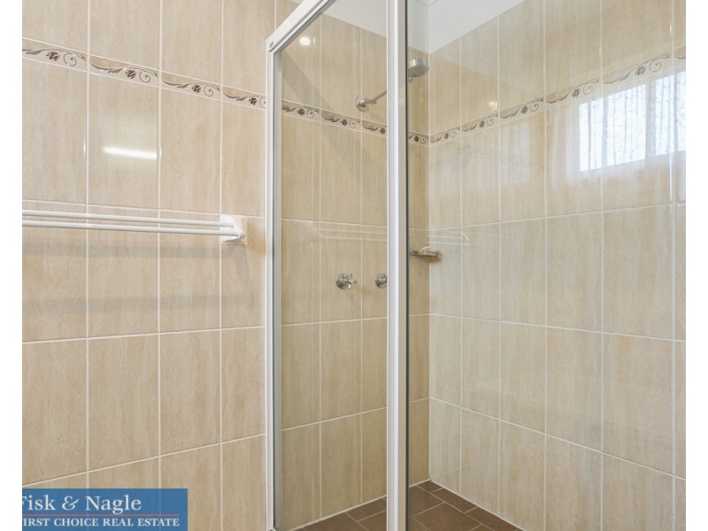 11 Wattle Place, Bega NSW 2550