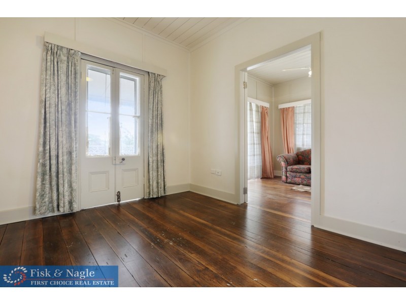 12 Prospect Street, Bega NSW 2550
