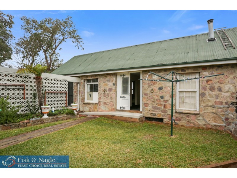 12 Prospect Street, Bega NSW 2550