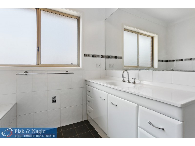78 Rawlinson Street, Bega NSW 2550
