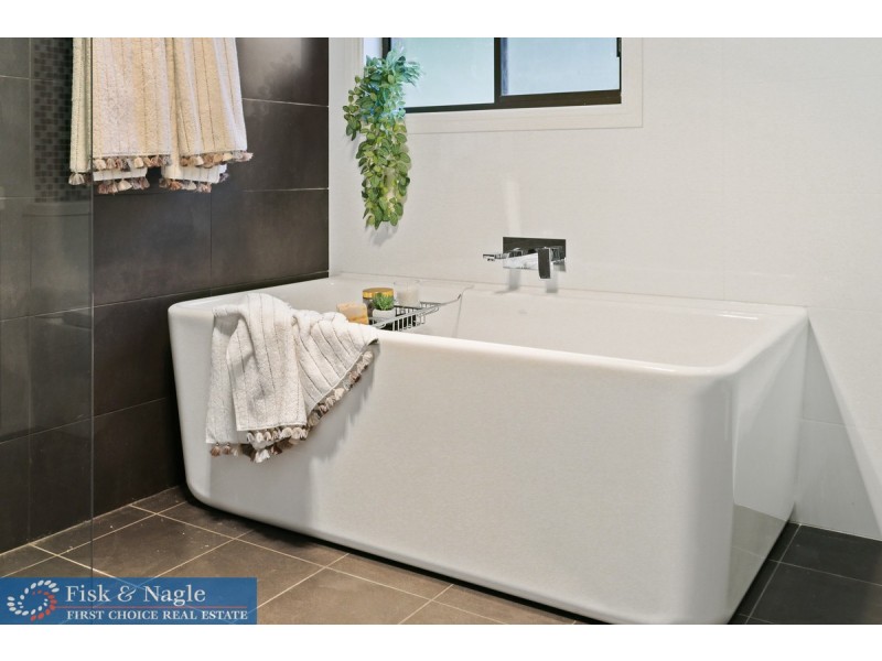 380 Kameruka Lane, Toothdale NSW 2550