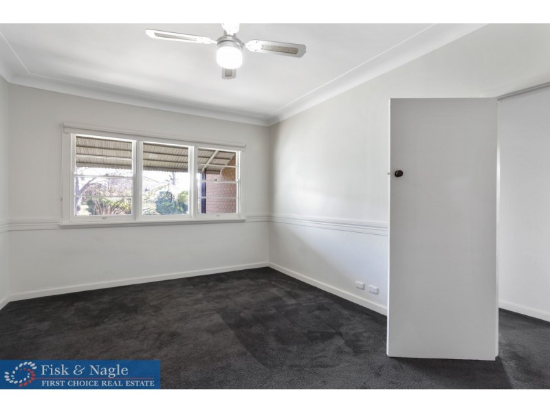 30 Eden Street, Bega NSW 2550