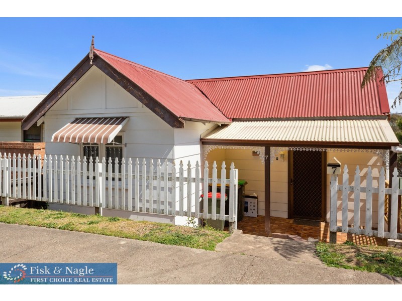 7/9 Eden Street, Bega NSW 2550
