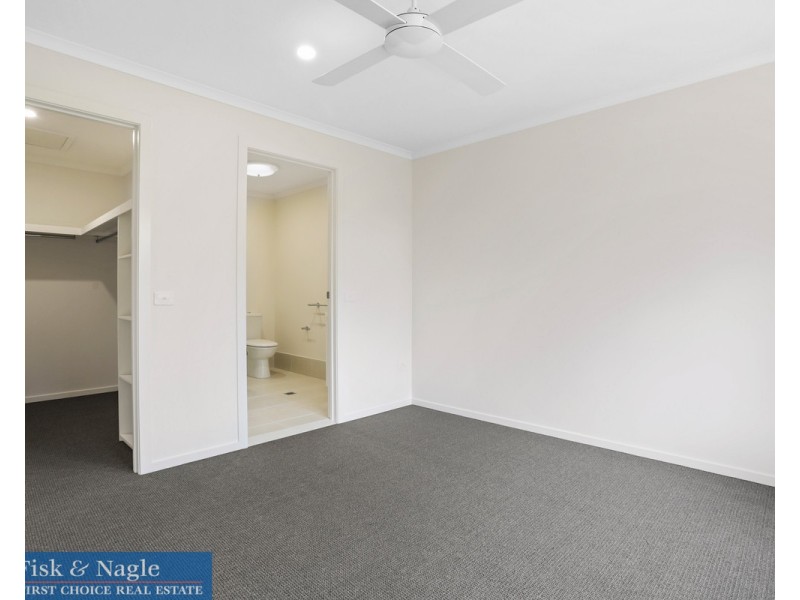 7B Denison Close, Bega NSW 2550