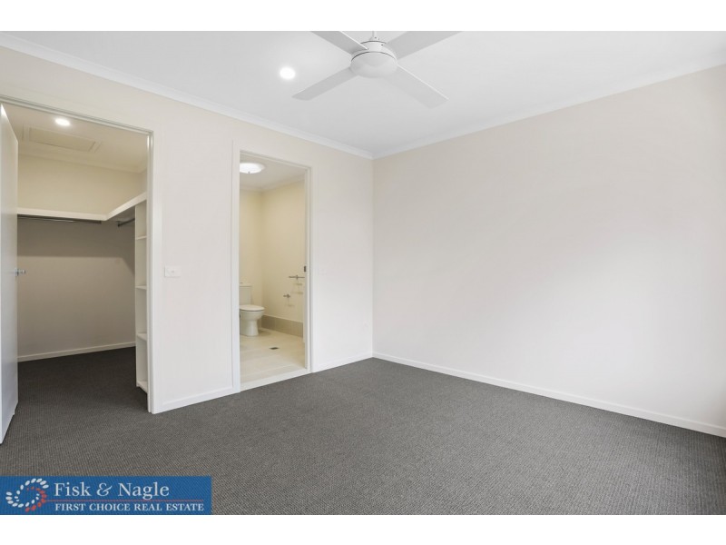 7b Denison Close, Bega NSW 2550