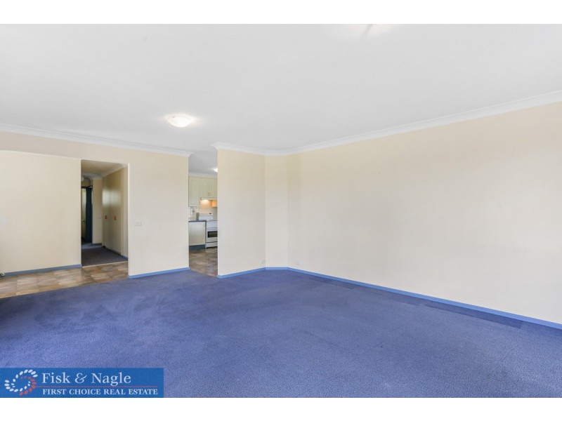 7 Hart Crescent, Bega NSW 2550