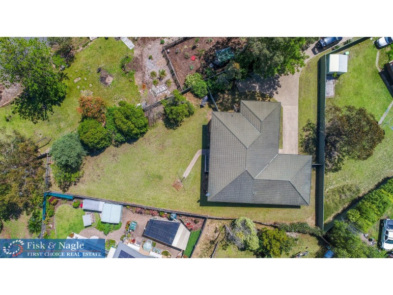 7 Hart Crescent, Bega NSW 2550