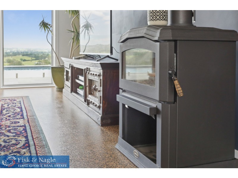 75 Wattle Place, Bega NSW 2550