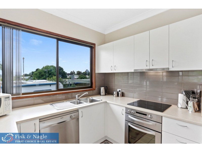 76 Ravenswood Street, Bega NSW 2550