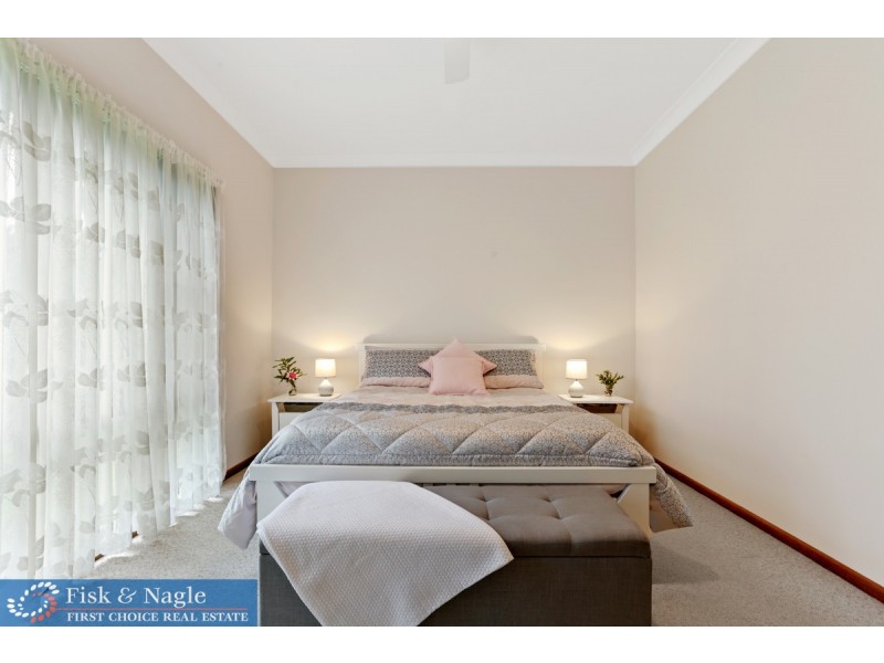 76 Ravenswood Street, Bega NSW 2550