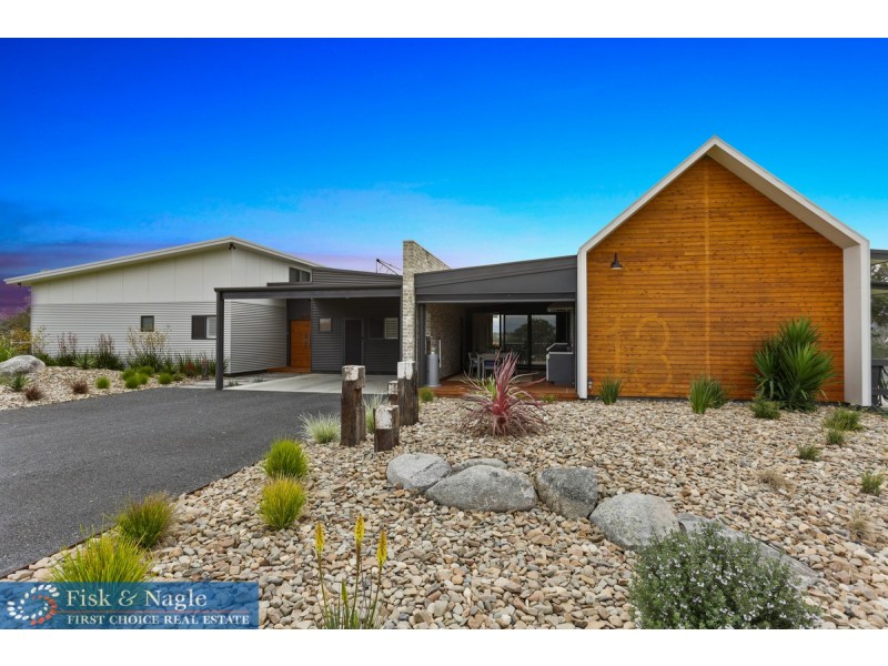 13 Newlyns Place, Frogs Hollow NSW 2550